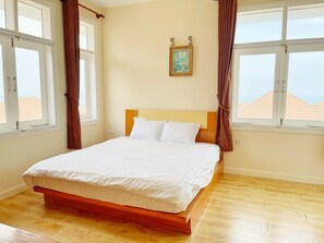 3 bedrooms, desk, blackout curtains, iron/ironing board