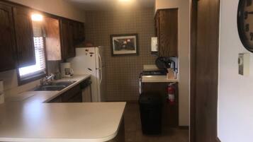 Standard Condo, 2 Bedrooms | Private kitchen | Fridge, microwave, oven, stovetop