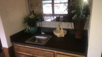 Standard Condo, 2 Bedrooms | Room amenity