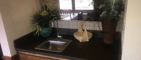 Standard Condo, 2 Bedrooms | Room amenity