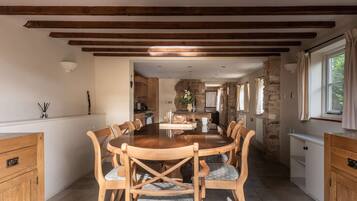 Exclusive Cottage | 3 bedrooms, Egyptian cotton sheets, premium bedding