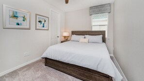 6 chambres, fer et planche à repasser, Wi-Fi gratuit, draps fournis