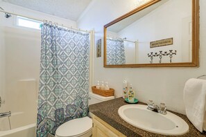 Free toiletries, hair dryer, towels