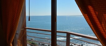 The Navigators Nook, Overlooking Con Con Bay and Playa La Boca.