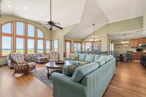 TV, fireplace, DVD player