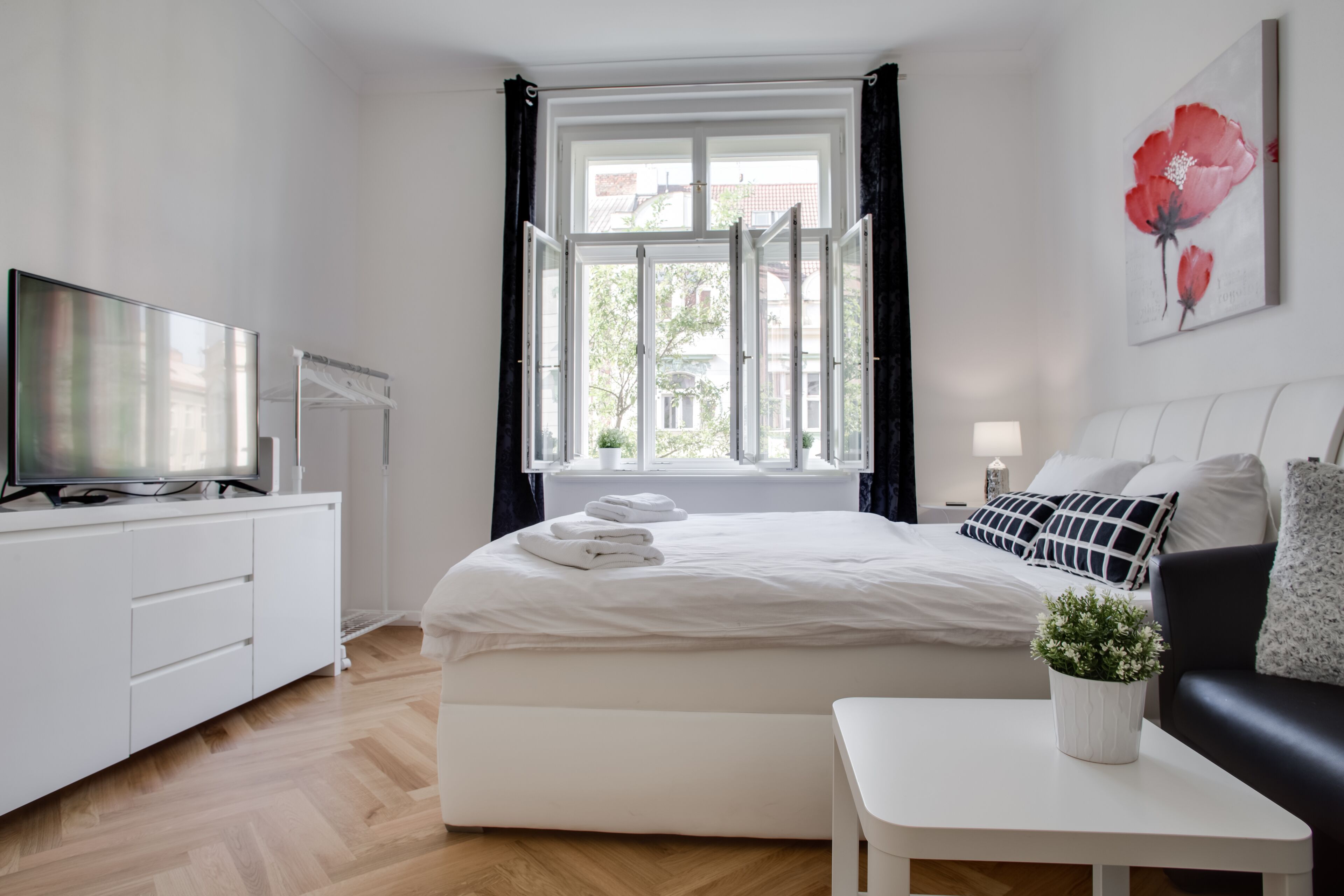 1 bedroom, iron/ironing board, free WiFi, bed sheets