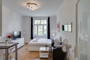 1 makuuhuone, silitysrauta/-lauta, ilmainen Wi-Fi, vuodevaatteet