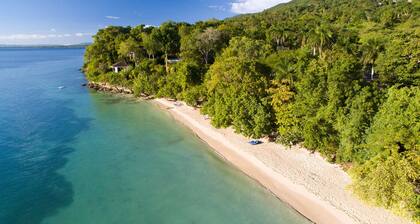 Eden's Inn ~ Stylish 5* Penthouse ~ Breathtaking View!