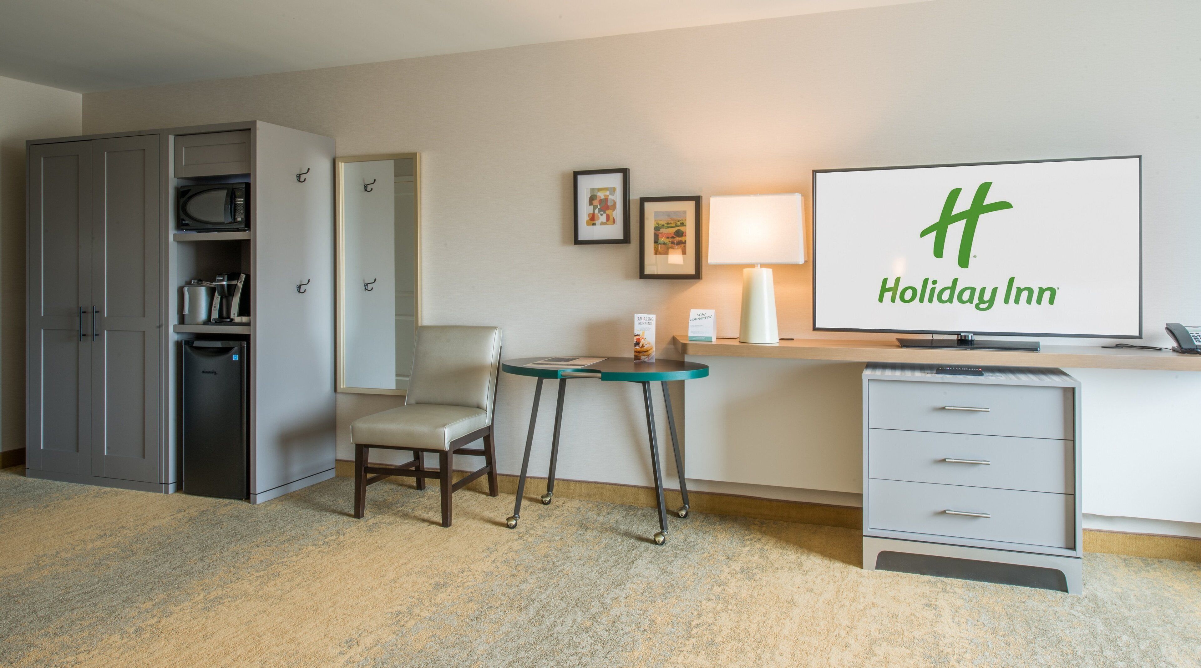 1 bedroom, in-room safe, individually furnished, desk