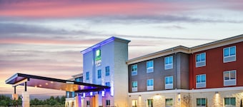 Holiday Inn Express & Suites Junction by IHG