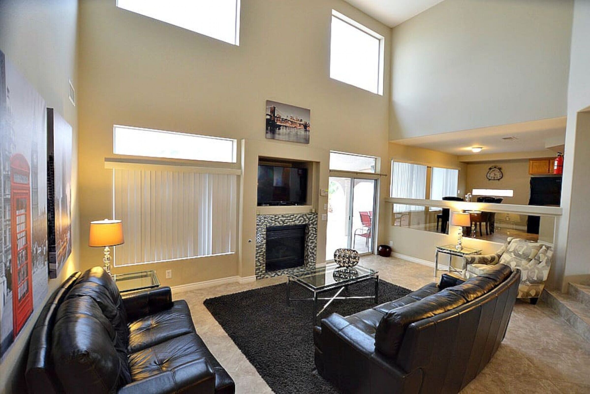 Flat-screen TV, fireplace