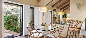 Immaculate Mission Hills tennis villa with mountain views from private roof deck