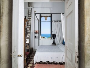 5 habitaciones, wifi y ropa de cama 