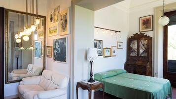 5 多间卧室、WiFi、床单