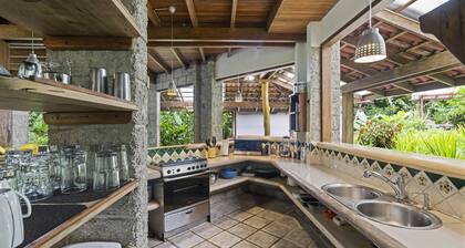 Casa Nirvanita - A Little Biological Jewel by the Sea
