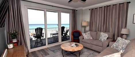 TV connectée, livres, chaßne hi-fi