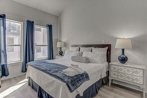 4 chambres, fer et planche à repasser, Wi-Fi gratuit, draps fournis