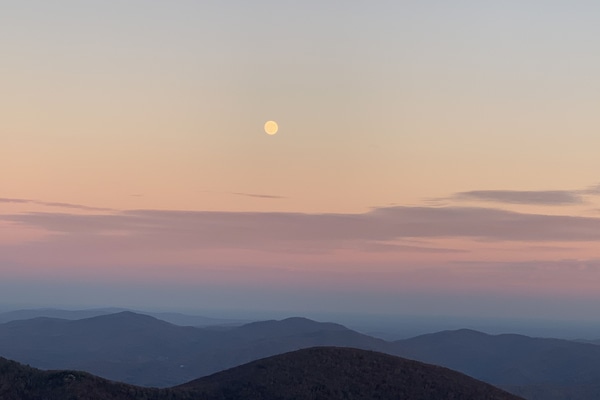 Good morning!  Spectacular sunrise from the living room and deck!