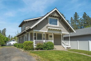 Exterior - Comfy & Modern Home Near Downtown Spokane! (Spokane)