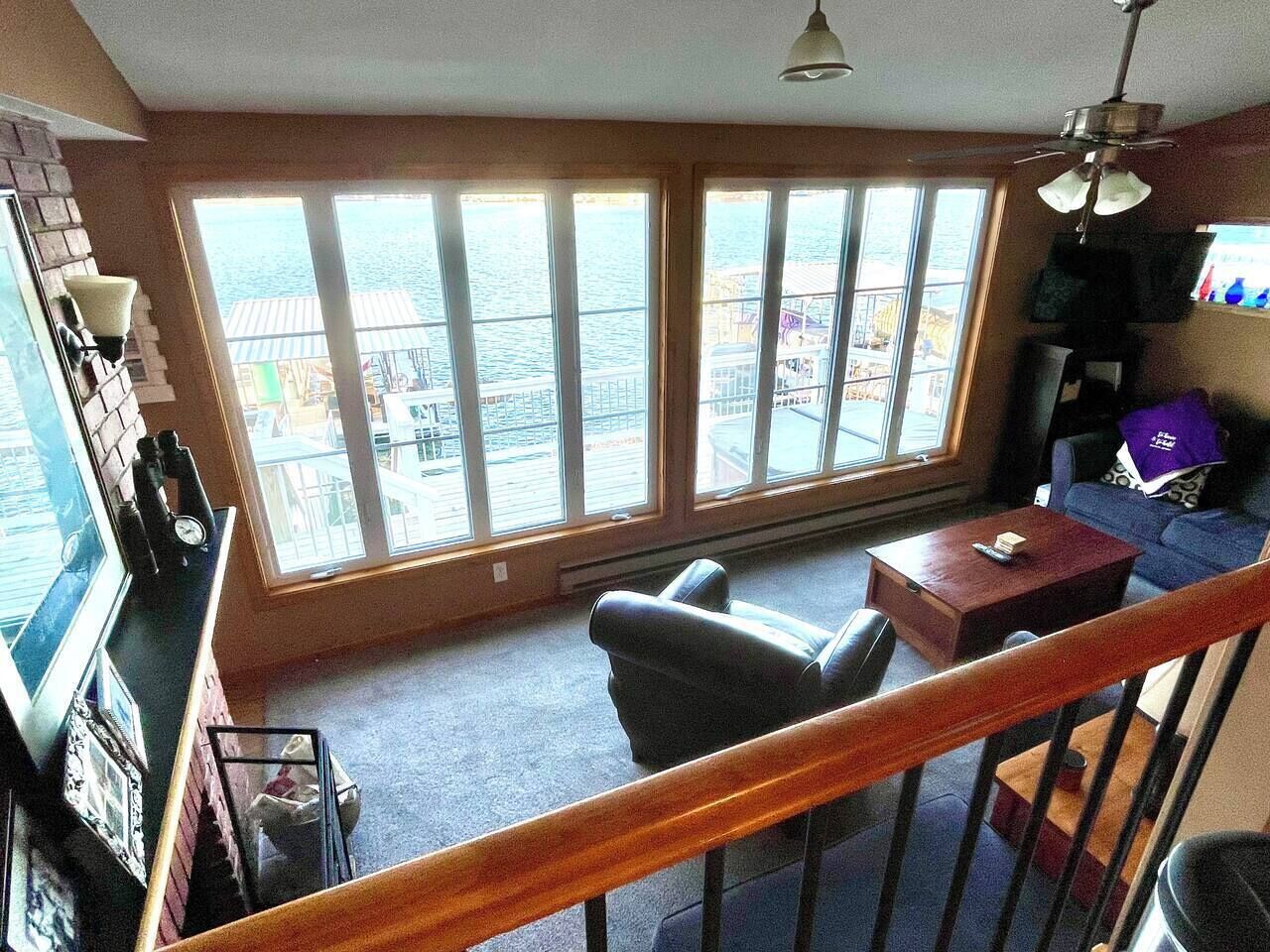 Smart TV, fireplace, video games, DVD player