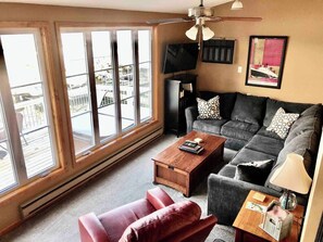 Smart TV, fireplace, video games, DVD player