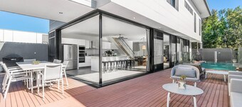 Täydellinen oleskelu - Catalinan moderni, nykyaikainen 3 makuuhuoneen talo uima-altaalla