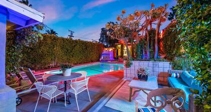 Chic Private Casita w/ Hot Tub – Steps from Downtown Palm Springs: Unit B