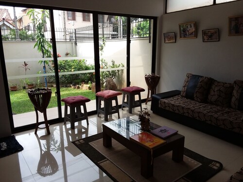 Colombo Residence - 5 Bedroom B&B Luxury House