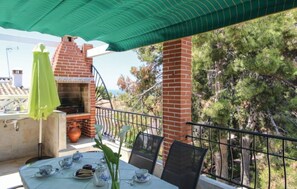 Outdoor dining - APARTMENT in Urb. Residential 2 BEDROOMS 4 Per. (Nerja)