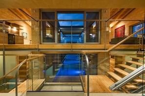 Innenpool, beheizter Pool