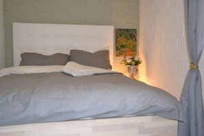 1 Schlafzimmer, kostenloses WLAN, Bettwäsche