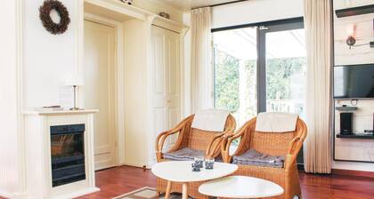 2 bedroom amazing home in Beerze