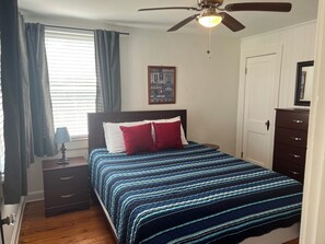 1 bedroom, iron/ironing board, free WiFi, bed sheets