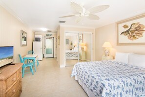 1 bedroom, iron/ironing board, WiFi, bed sheets - Steps to Beach Hidden Gem Boutique Hotel (Juno Beach)