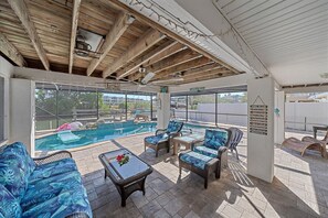 Piscine extérieure, piscine chauffée