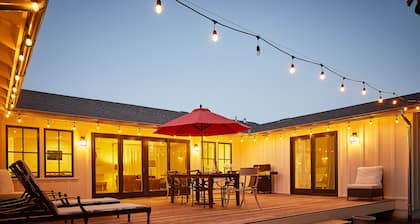 Moderni Sonoma-maalaistalo, poreallas, lähellä historiallista Sonoma-aukiota