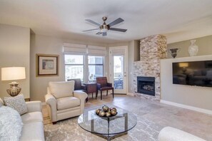 TV, fireplace - Luxury Living in Kierland Greens (Scottsdale)