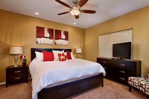 2 bedrooms, iron/ironing board, free WiFi, bed sheets - Next to Golf, Prime Location, Heated Pool & Spa, Upgraded Unit, BBQ, and More! (Scottsdale)