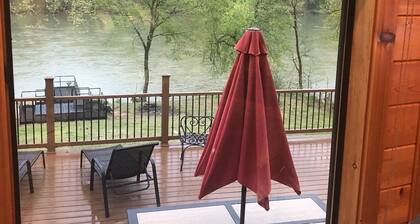 Komfortable und abgelegene Hütte am White River