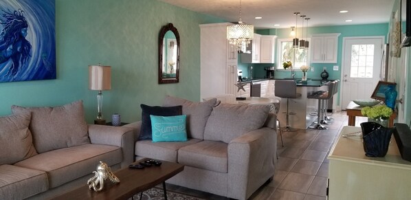 Smart TV, DVD player, video library