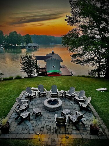 Summer Lane NO WAKE Cove/FLAT Lot/FirePit/Boats/Hot Tub/Gamerm/Cabana/Generator