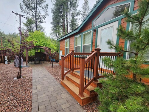 Christopher Creek Cabins - Cabin 6