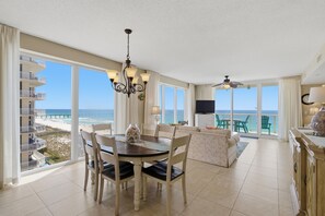 Dining - Summer Salt -Beautiful Condo- spectacular views (Navarre)