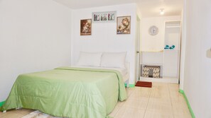 Standard-Doppelzimmer | Daunenbettdecken, individuell dekoriert, individuell eingerichtet