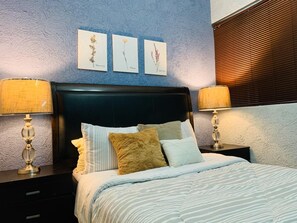 Double Room, 1 Queen Bed, Non Smoking - Franks House (Cancun)