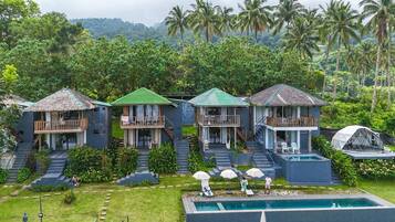Deluxe Room, 1 Queen Bed | 1 bedroom, Egyptian cotton sheets, premium bedding, down duvets