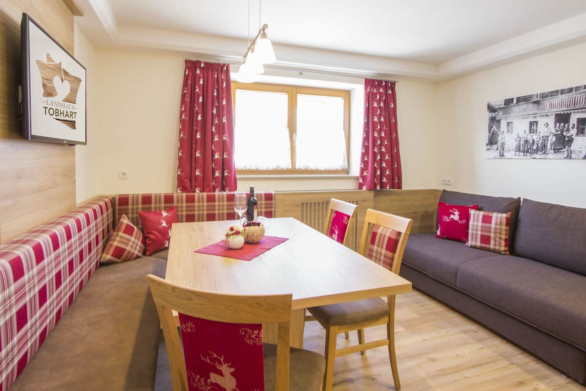 Apartamento (Bernkogel) | Servicio de comidas en la habitación