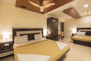 Family Quadruple Room, Berbilang Katil | Kalis bunyi, cadar katil, akses kerusi roda