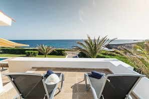Terrace/patio - Dream location with sea view & pool - Villa El Guerito (Sant Lluis)