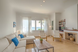 TV - Dream location with sea view & pool - Villa El Guerito (Sant Lluis)